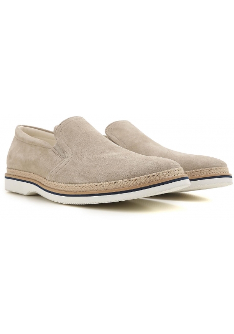 slip-ons loafers shoes in beige suede 